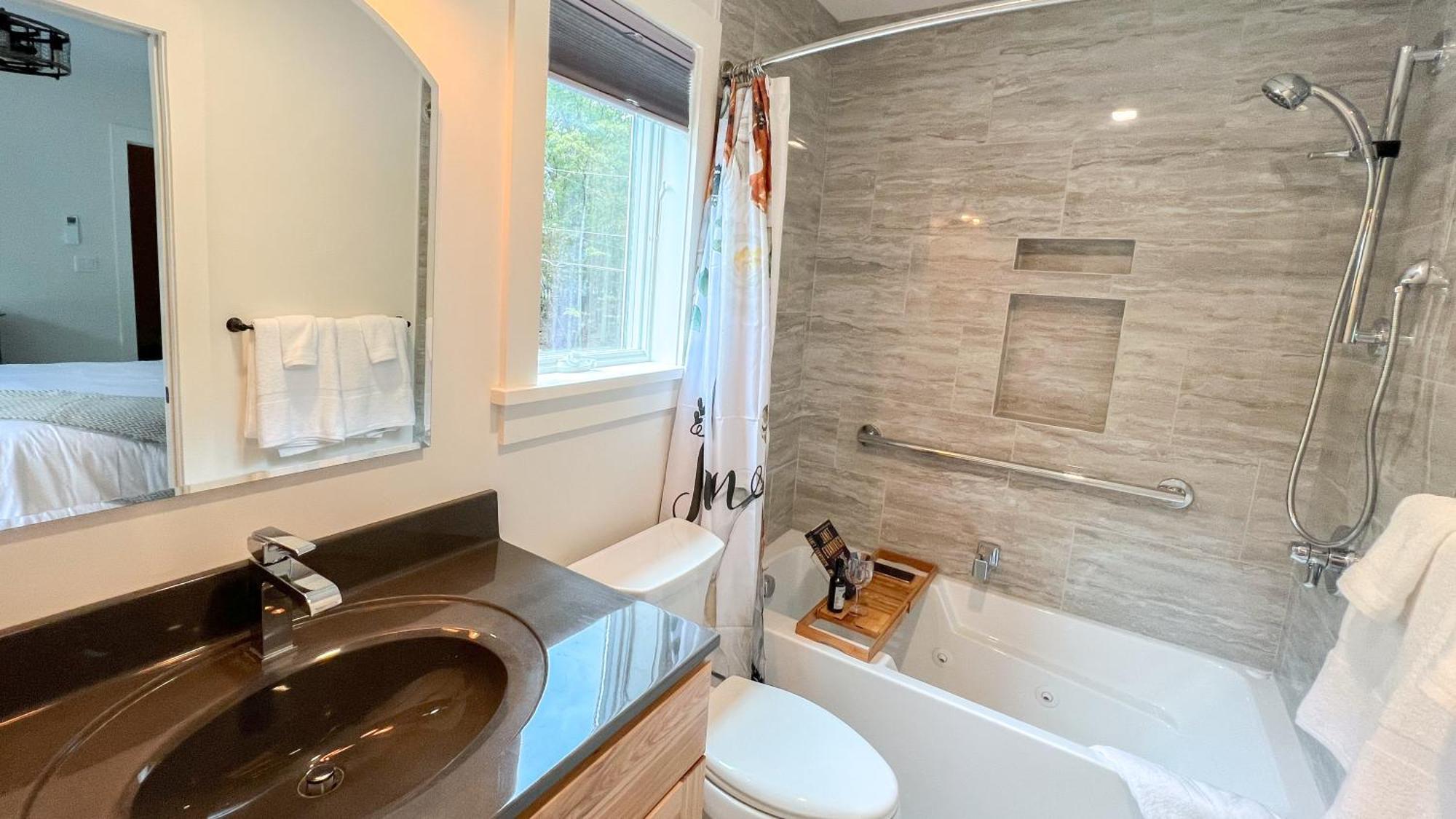 Four Seasons For Fun Bed & Breakfast Lakeville Luaran gambar